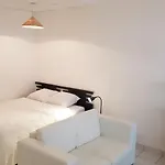 Studio Avec Parking Et Acces Piscine