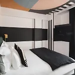 Maisons du Monde Hôtel&Suites - La Rochelle Vieux Port