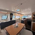 La Rochelle Sur L\'Eau