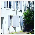 Le Cour Des Anglais, Hyper Centre, Marche