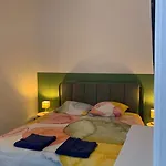 Exceptionnel Vieux Port 65M2 4-6 Pers, Wifi, Patio