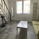 Appartement Tout Confort En Mezzanine A 20Mn A Pied Du Centre-Ville Avec Tv Et Wifi