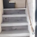Maison de 2 chambres avec jardin clos et wifi a La Rochelle