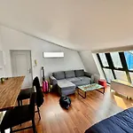 Grand Studio A 2 Pas Du Vieux Port, Quartier Gabut