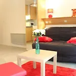 Studio La Rochelle, 1 pièce, 2 personnes - FR-1-246-591