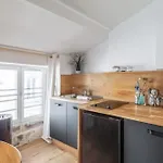 Apt For 3 Near The City Center La Rochelle
