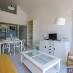Appartement 2 Pieces - 6 Couchages, Vue Mer, Parking Prive - Fr-1-825-20