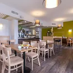 B&B HOTEL La Rochelle Centre