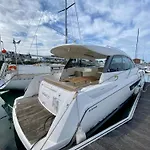 Une Nuit Inoubliable Sur Un Bateau Linge Et Menage Inclus