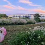 Terrasse Sur Le Lac