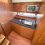 Boat Paradise La Rochelle - Leader 10