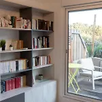 Appartement Avec Terrasse A Un Pas De La Plage