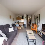 Charmant T2 A 50M De La Plage Avec Balcon Et Wifi - Fr-1-825-40