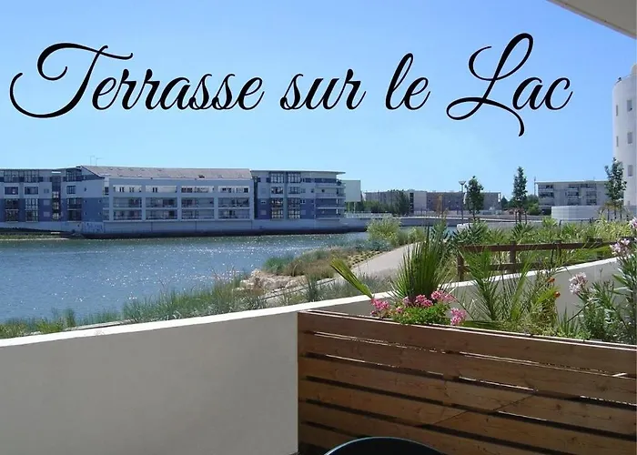 Terrasse sur le lac