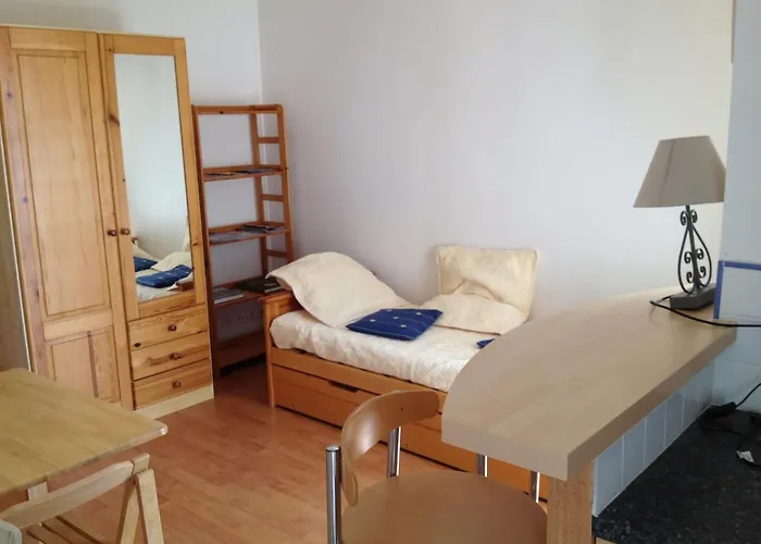Joli studio meublé + parking en sous sol