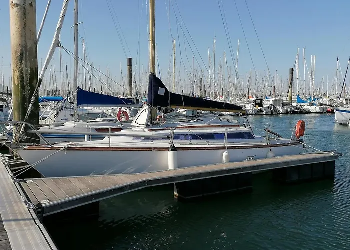 Bateau Voilier Hôtel à quai Séjour insolite