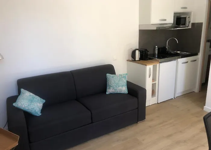Superbe Studio Centre Ville La Rochelle, Au Calme