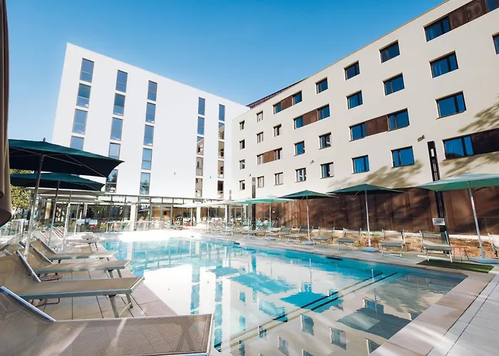 Greet Hotel La Rochelle Centre