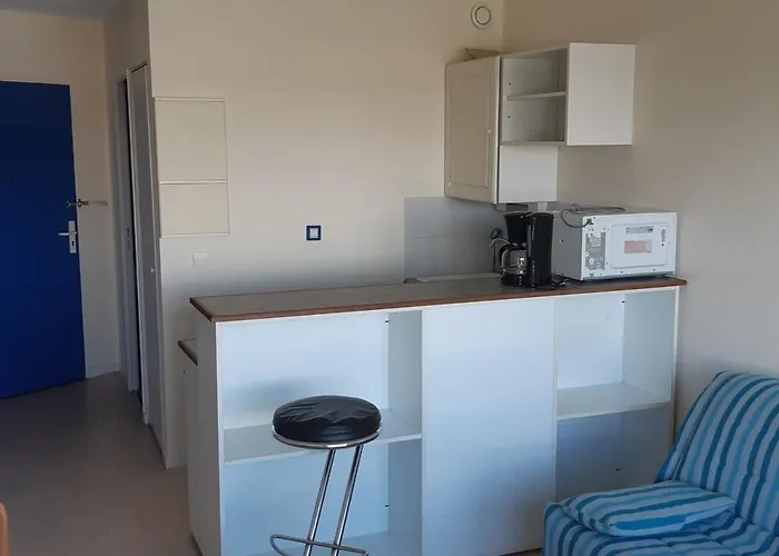 Appartement La Rochelle, 1 pièce, 2 personnes - FR-1-551-10
