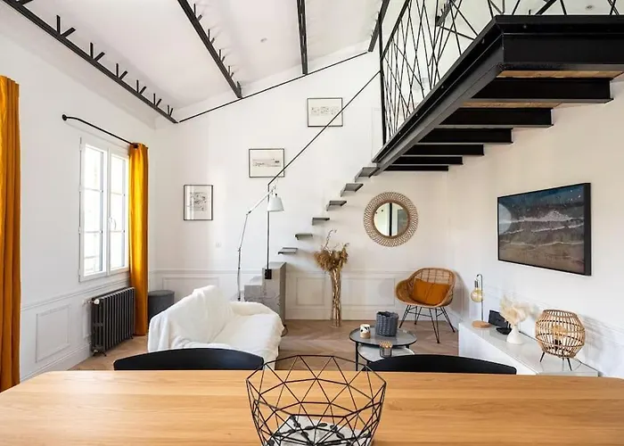 Superbe Appartement Facon Loft A 2 Pas Du Centre !