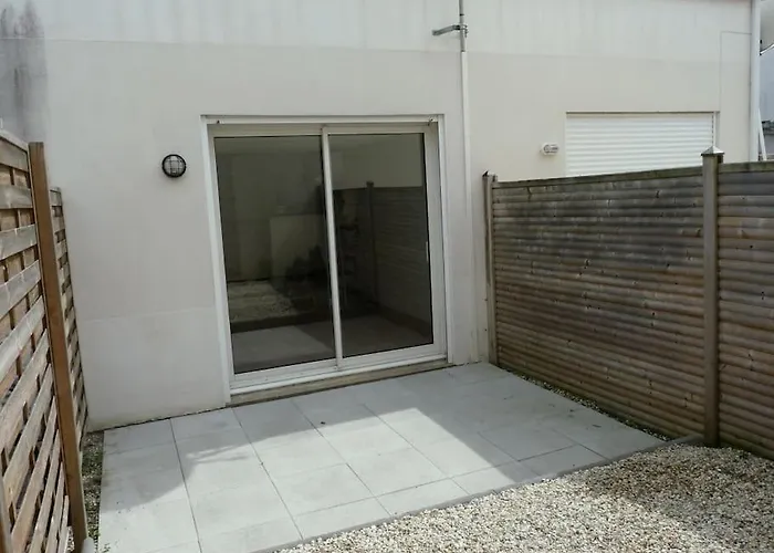 Petite Maison Avec Jardin