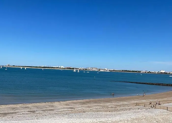 Vue Mer Et Plage Appartement Les Minimes