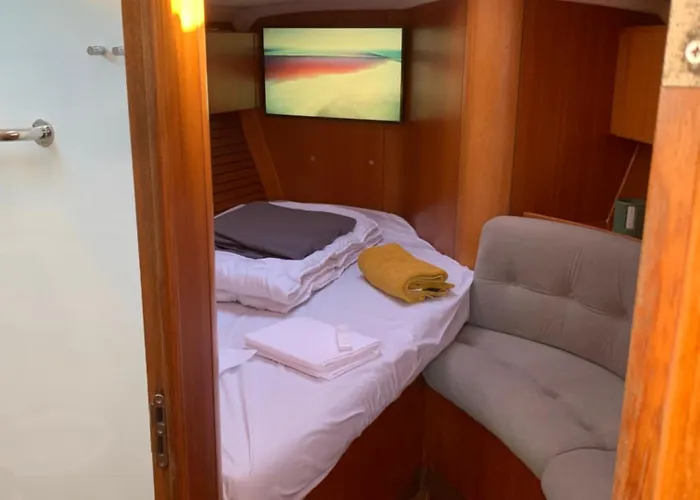 Nuit Sur Un Bateau Vieux Port