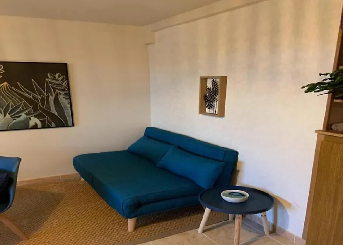 La Rochelle Rdc De Maison Proche Ile De Re