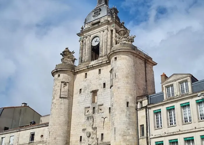 Studio Renove A Deux Pas Du Vieux Port Avec Ascenseur - Ideal Pour 2! - Fr-1-535-53