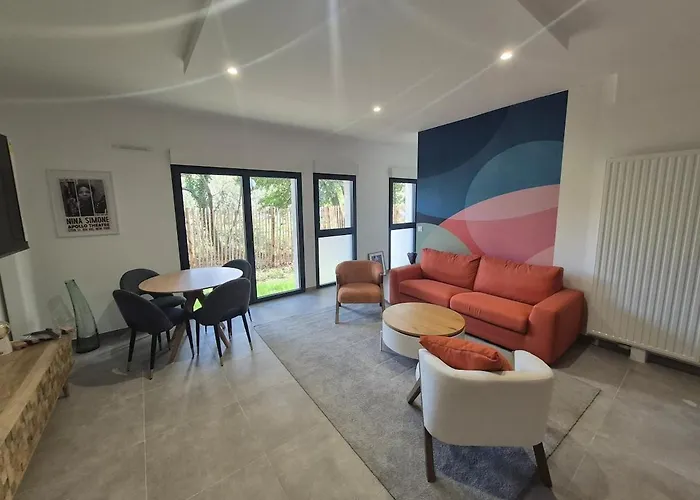 Nina, Appartement 2 Couchages, Elegant, Wifi, Parking