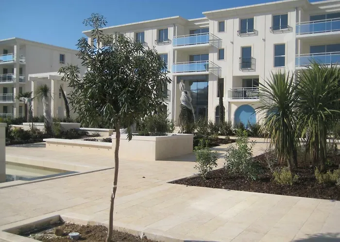 Le Parc Des Cordeliers