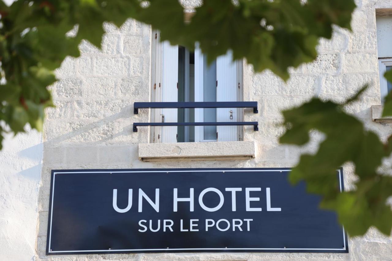 Un Sur Le Port 3*
