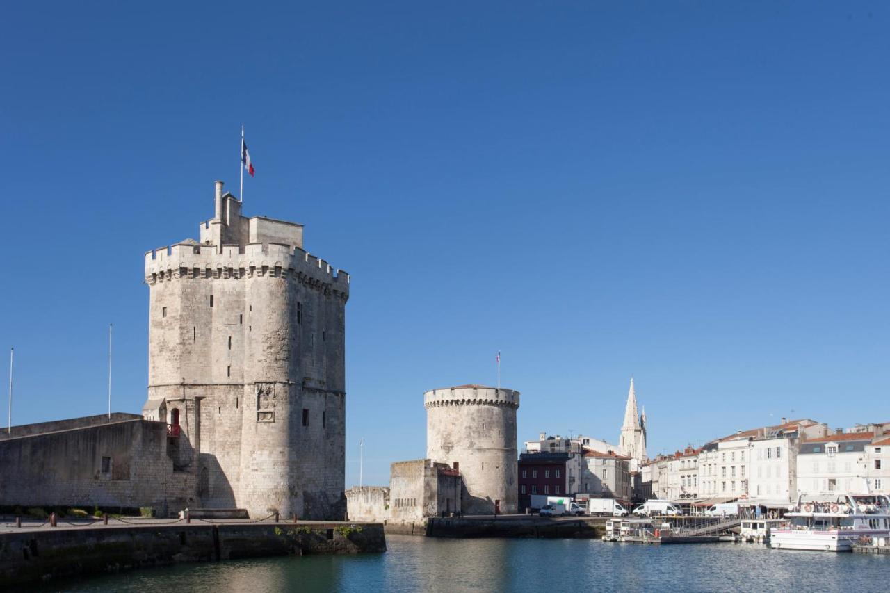 Les Gens De La Rochelle By Popinns** Hotel 2*