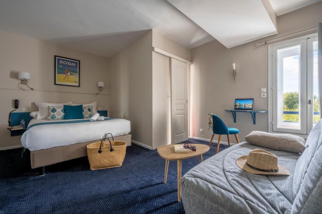 Un Sur Le Port Hotel