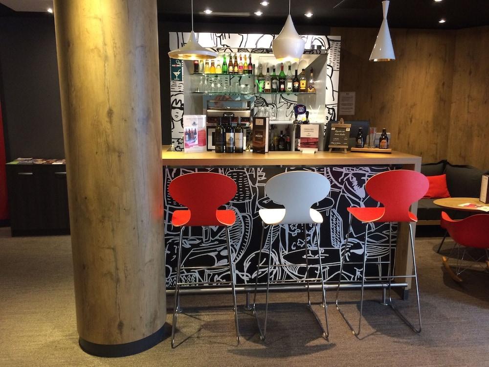 Ibis La Rochelle Centre Historique Hotel 3*