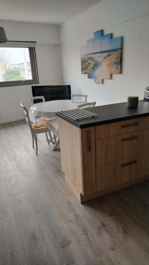 2 Chambres La Rochelle à Pied Appartement *