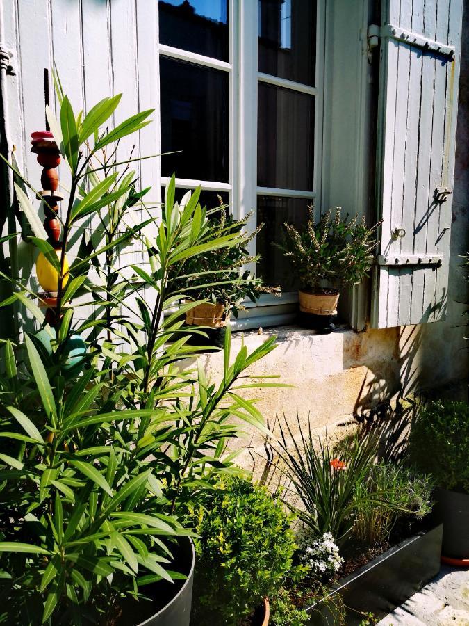 La Belle Amarre-bed And Breakfast-maison D'hotes La Rochelle (Charente-Maritime)