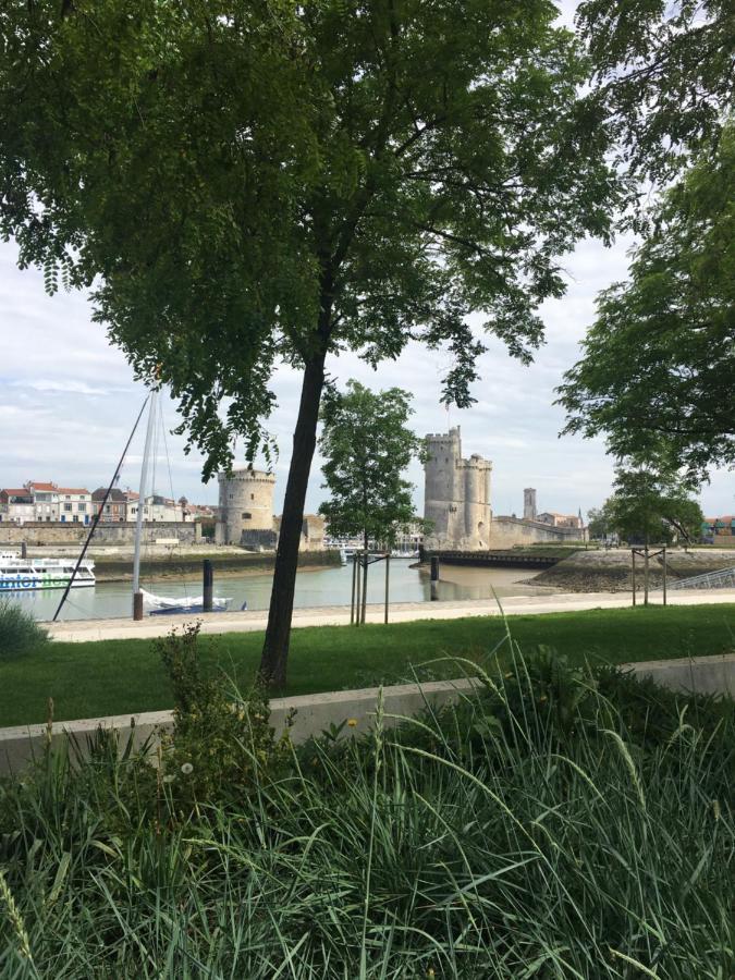 Detente Au Coeur De La Rochelle