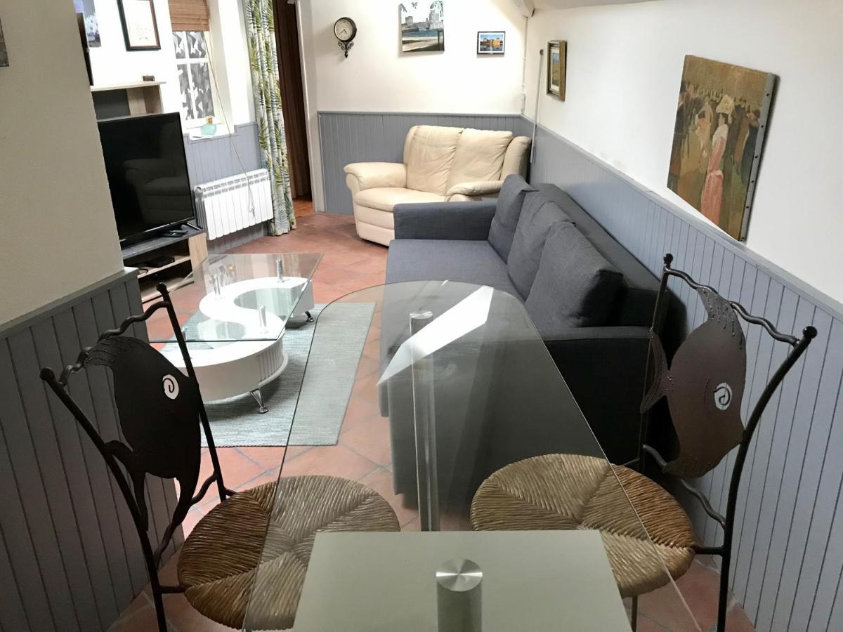 Chez Diego Maison Indépendante Au Coeur De La Rochelle Hébergement de vacances *