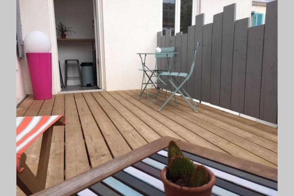 Apartment De Caractere Avec Terrasse.