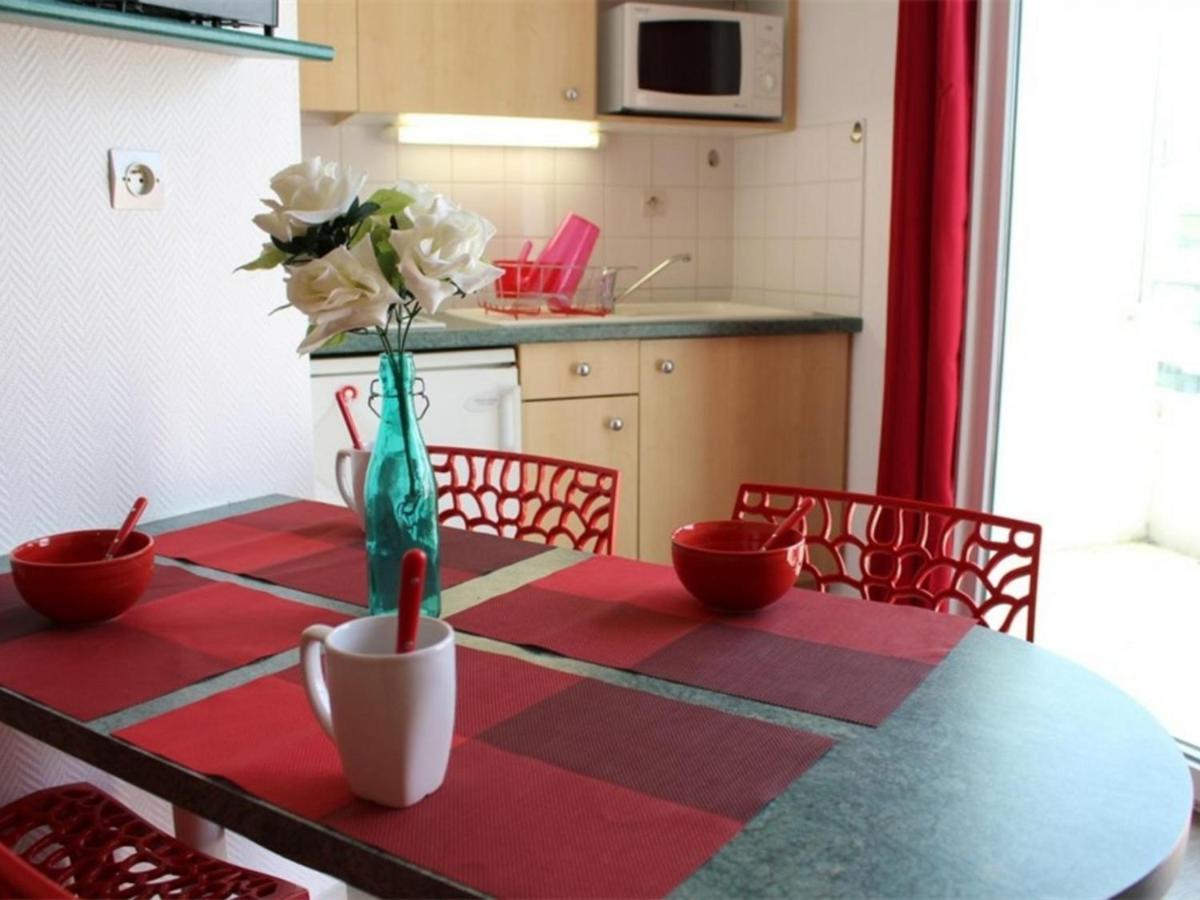 Duplex Avec Piscine, Balcon Et Parking - Proche Plage, 4 Couchages A La Rochelle - Fr-1-246-9 * La Rochelle (Charente-Maritime)