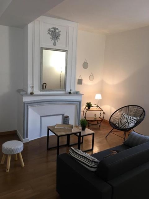 T2 Cour Du Temple Plein Centre La Rochelle Appartement