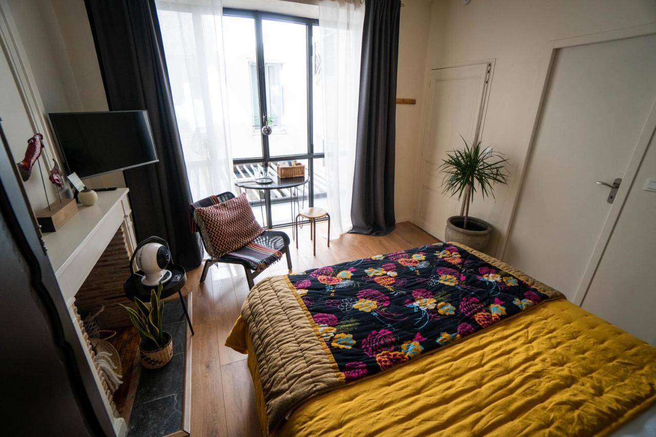 Guest house La Belle Amarre-bed And Breakfast-maison D'hotes La Rochelle (Charente-Maritime)