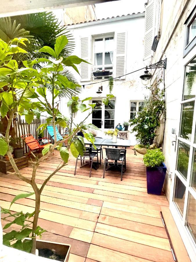 Vue Sur Cour Couette-café