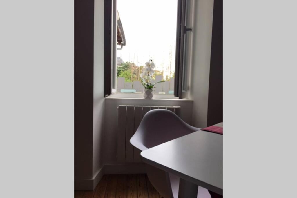 De Caractere Avec Terrasse. Apartment *