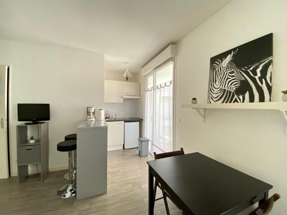 Joli Avec Terrasse Près Du Vieux-port Appartement La Rochelle (Charente-Maritime)