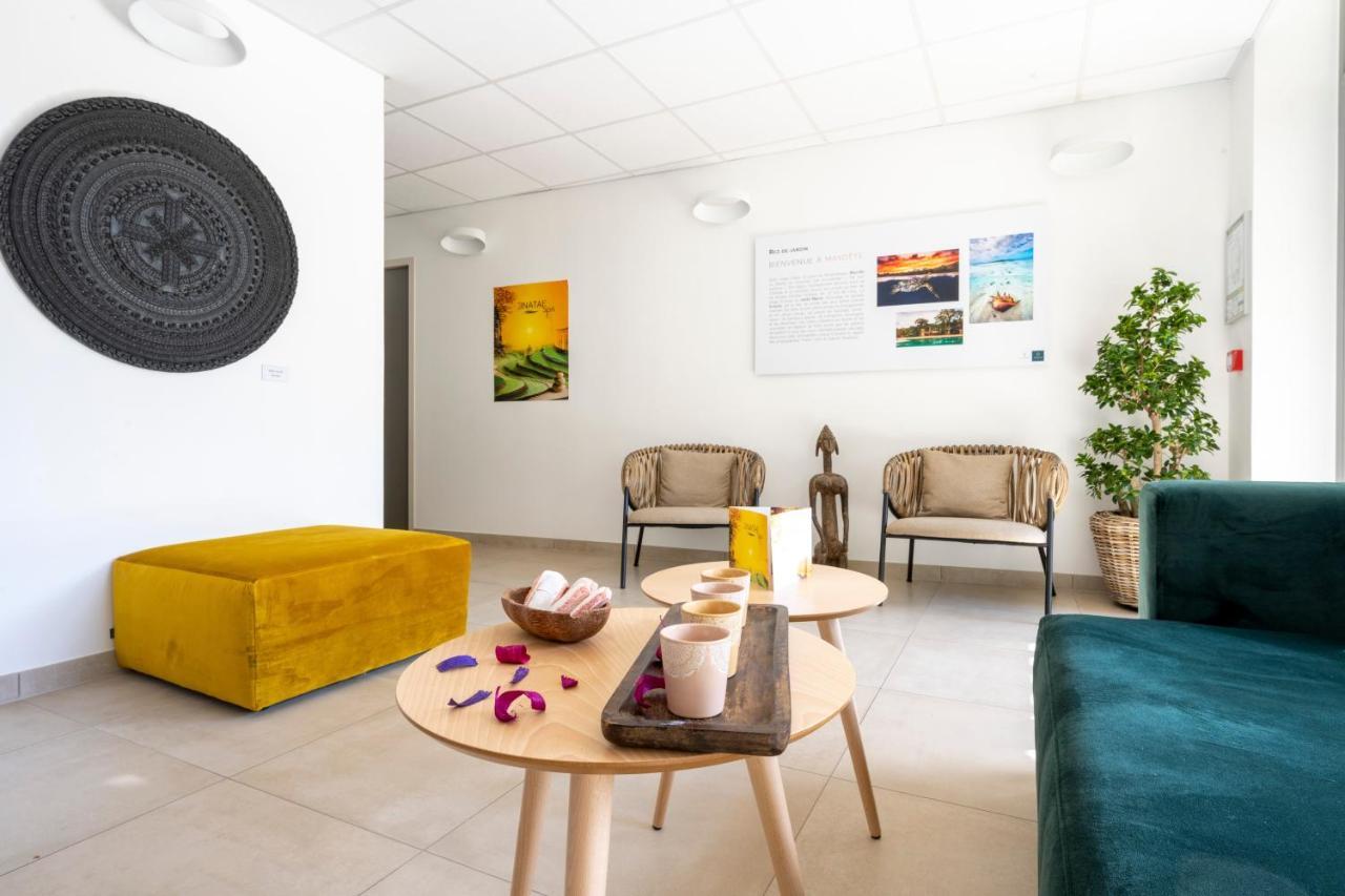 Athome Et