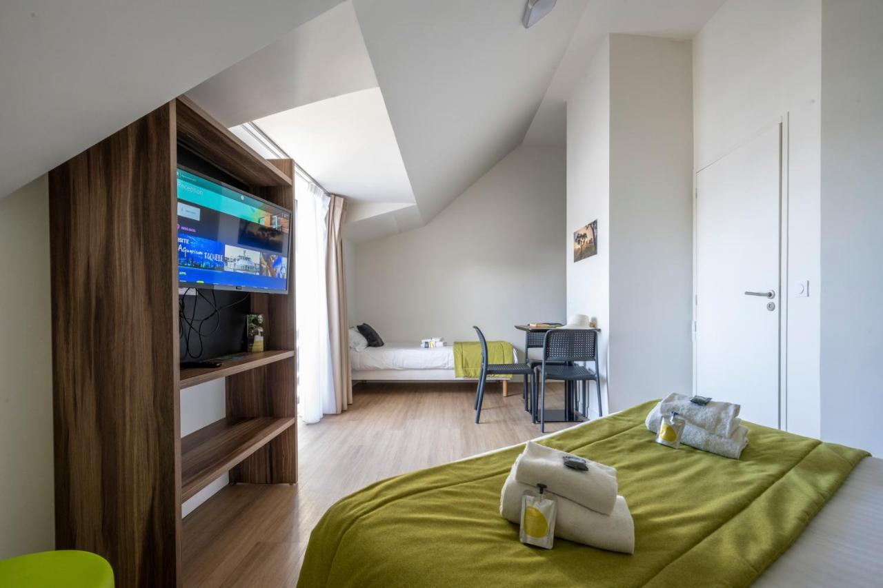 Athome Et