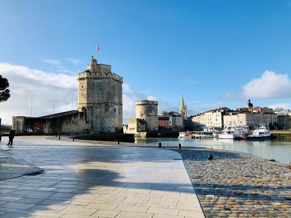 Bateau-hôtel Nuit Insolite Sur Un Voilier Au Cœur De La Rochelle