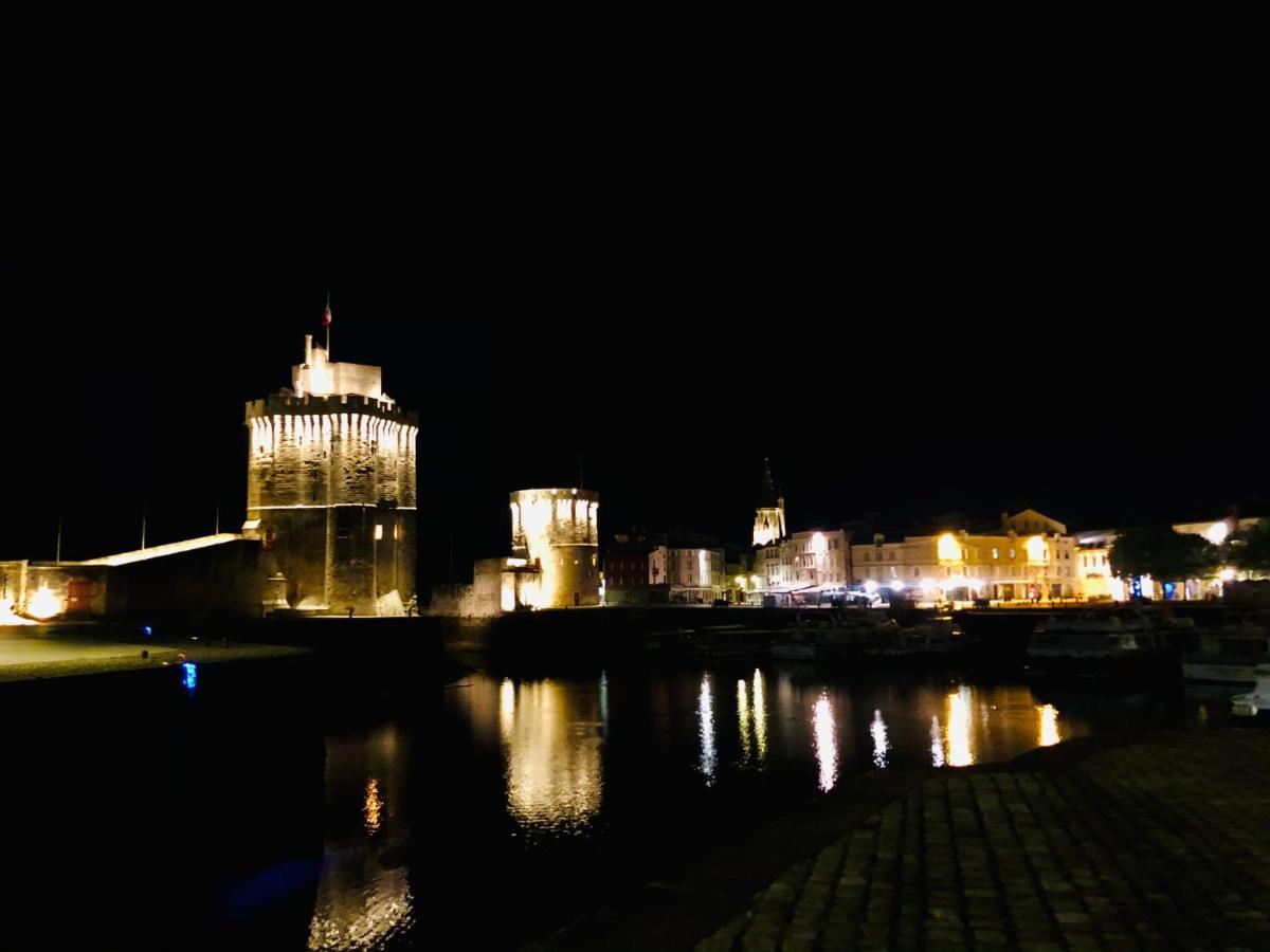 Bateau-hôtel Nuit Insolite Sur Un Voilier Au Cœur De La Rochelle